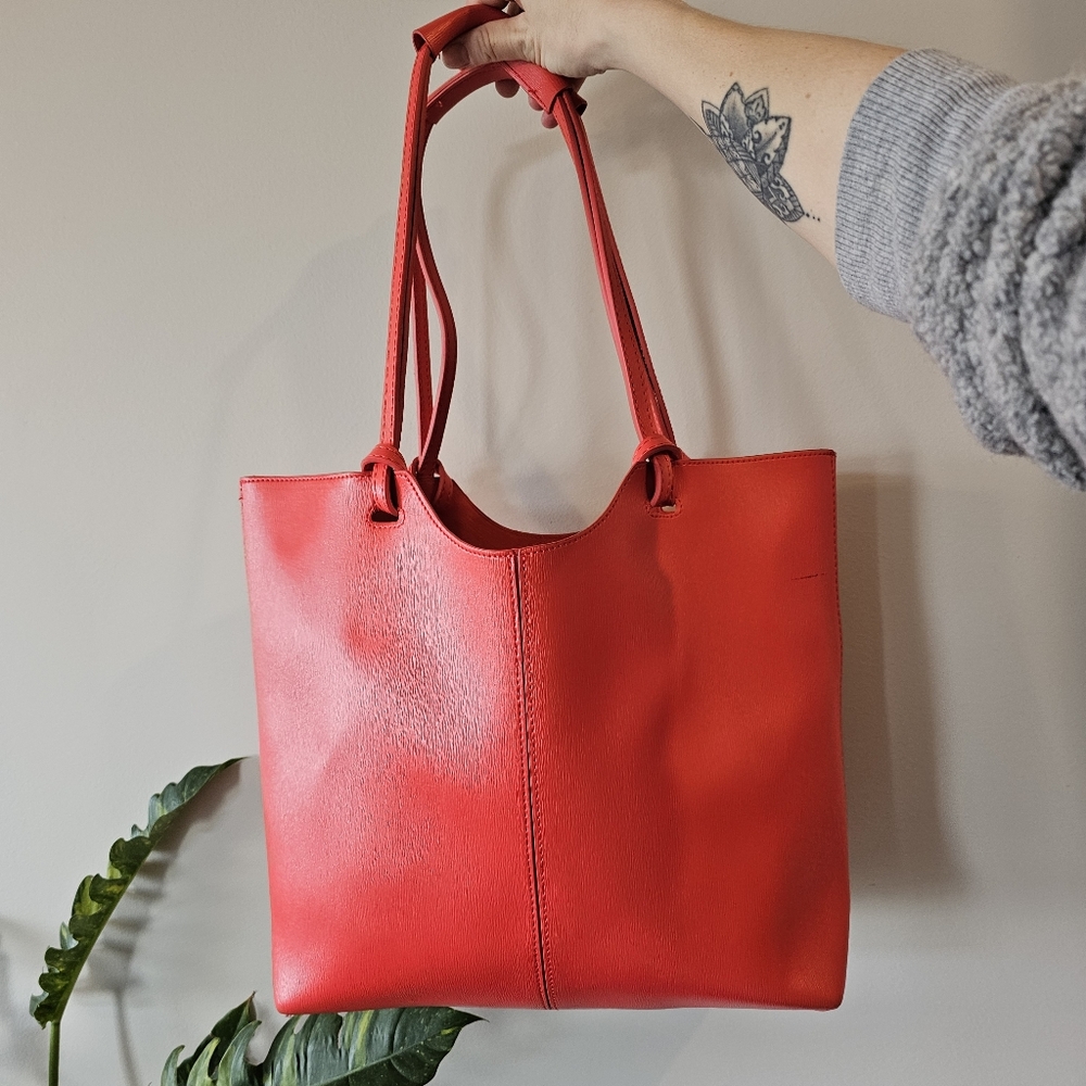 Neiman Marcus Faux Leather Large Tote Bag‎